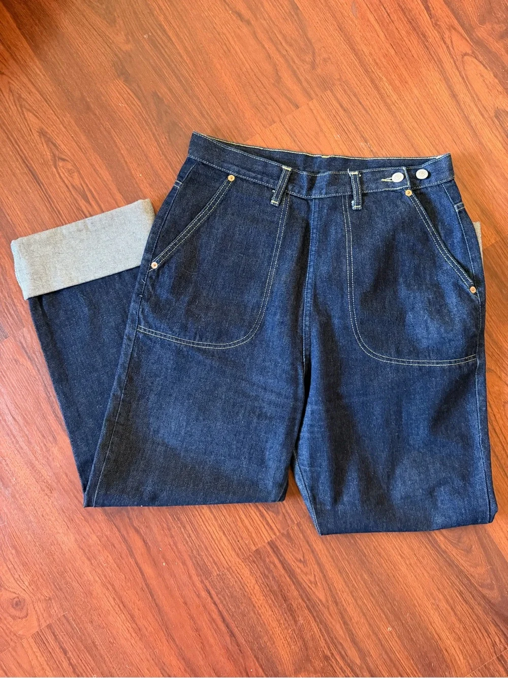 Freddies of Pinewood Jeanies - Picture 2 of 6